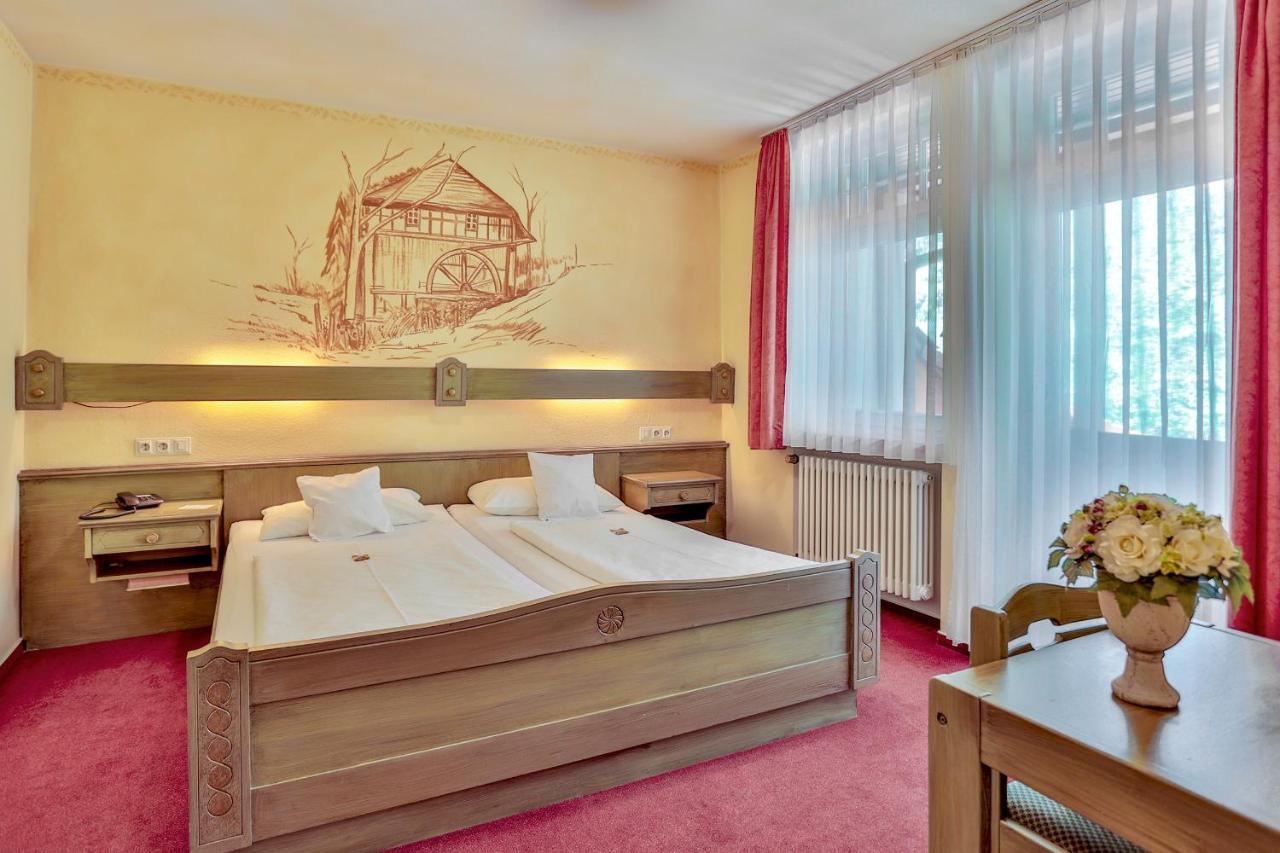 Hotel Dammenmuehle لار الغرفة الصورة